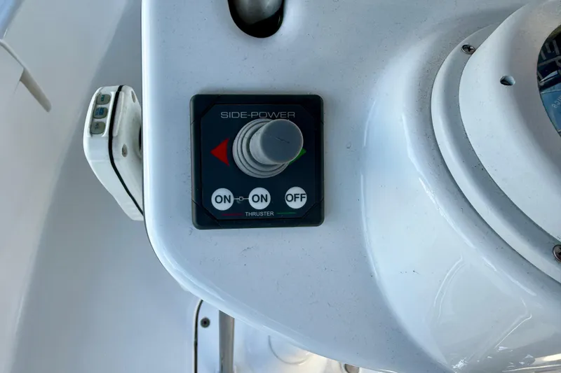 Slide: The Image of Control panel of 2007 Hunter 44 Deck Salon boat with Side-Power thruster. - 56