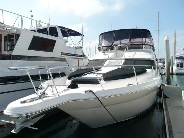 Slide: The Image of Sea Ray 450 Express Bridge 1999 - 0