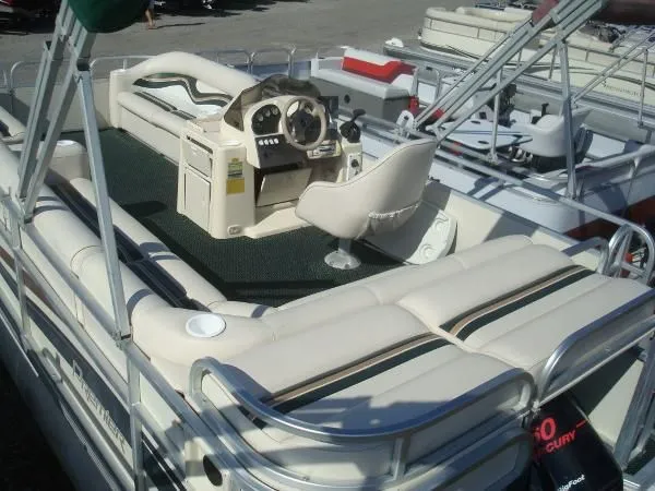 Slide: The Image of Premier Pontoon Mfg Premier 200 Legend 1999 - 1