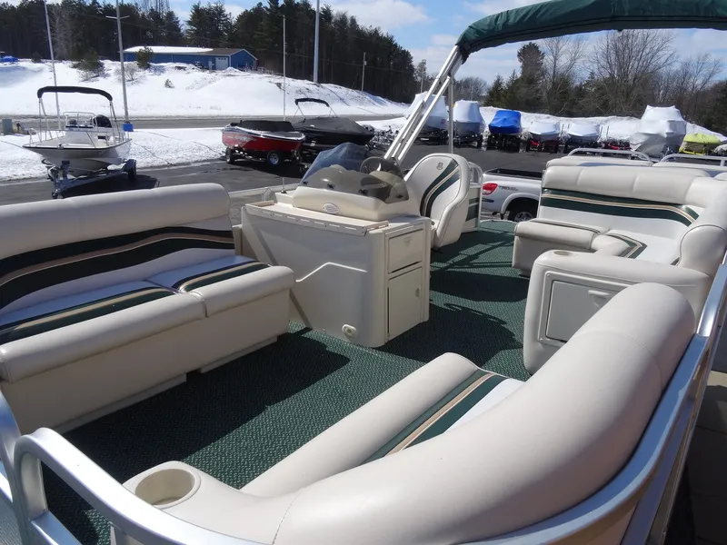 Slide: The Image of Premier Pontoon Mfg Premier 200 Legend 1999 - 11