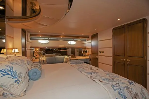 Slide: The Image of Westport 112 BR2450 1999 - 9
