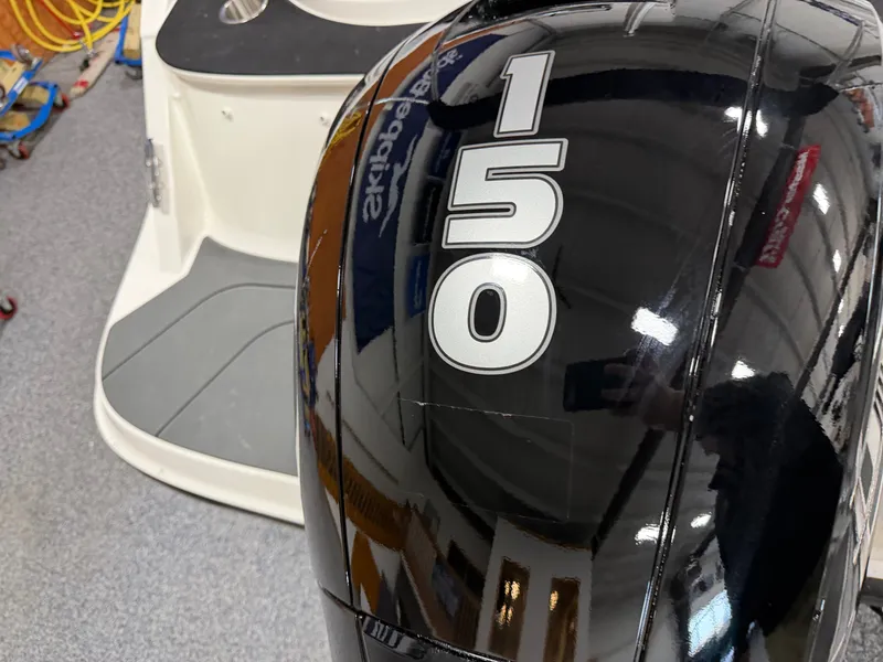 Slide: The Image of Bayliner V20 2026 with 150 horsepower outboard motor. - 4