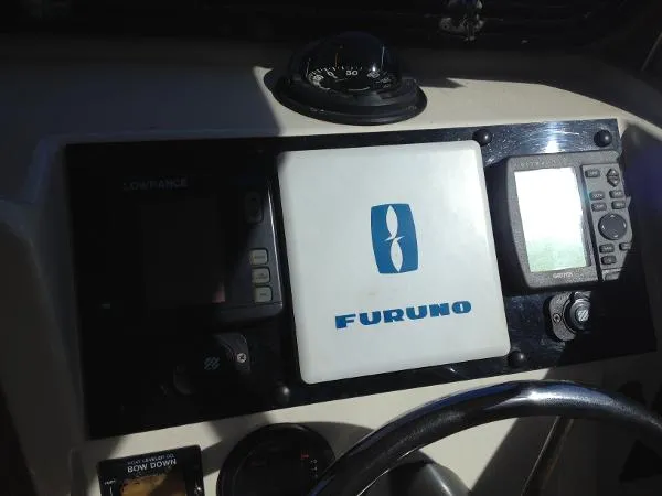 Slide: The Image of Parker Marine 2320 1997 - 4