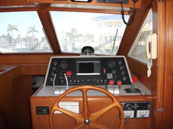 Slide: The Image of Ocean Alexander 546 Yachtfisher 1995 - 4