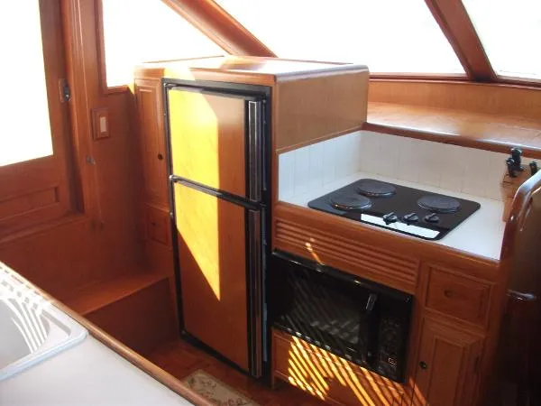 Slide: The Image of Ocean Alexander 546 Yachtfisher 1995 - 7