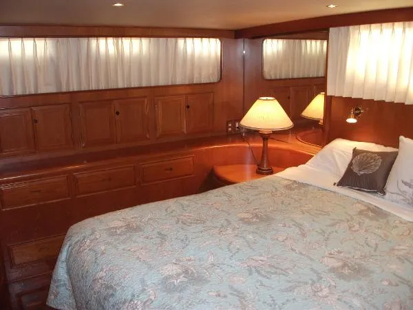 Slide: The Image of Ocean Alexander 546 Yachtfisher 1995 - 9