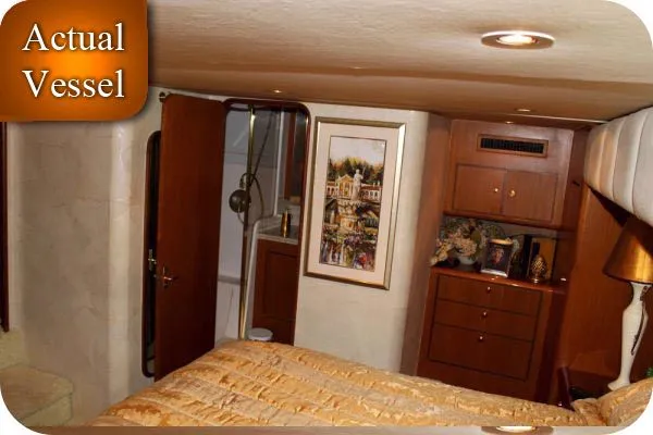 Slide: The Image of Ocean Yachts Super Sport 2000 - 11