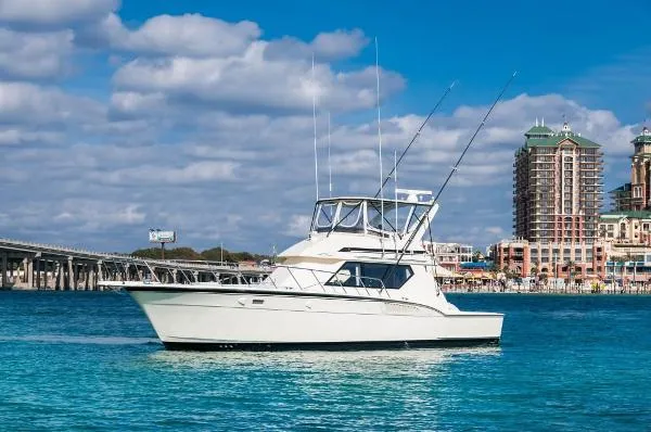 Slide: The Image of Hatteras 45 Convertible 1991 - 0
