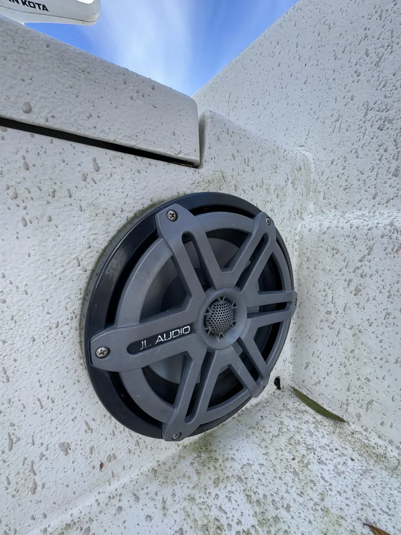 Slide: The Image of Carolina 2480 DLX 2019 - 14