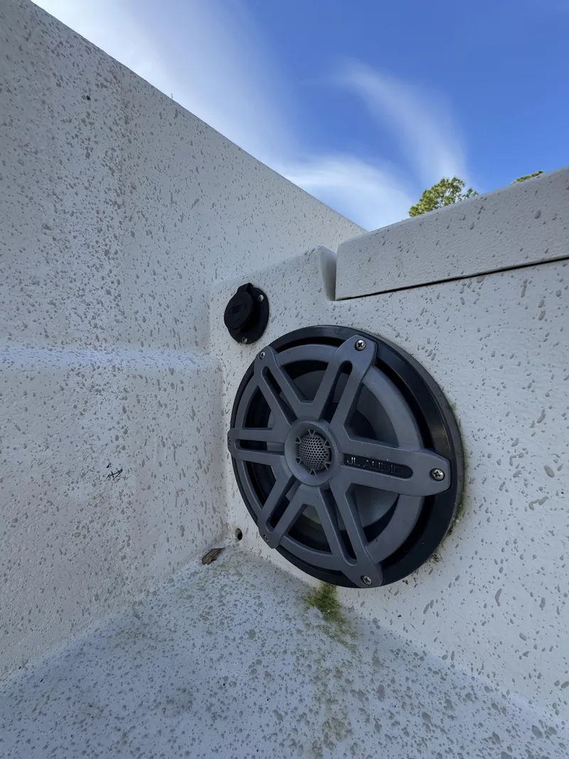 Slide: The Image of Carolina 2480 DLX 2019 - 44