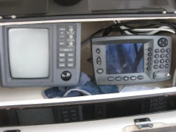 Slide: The Image of Grady-White 300 Marlin 2001 - 5