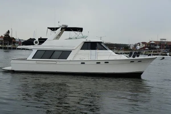 Slide: The Image of Bayliner 4788 Pilothouse Motor Yacht 1997 - 0