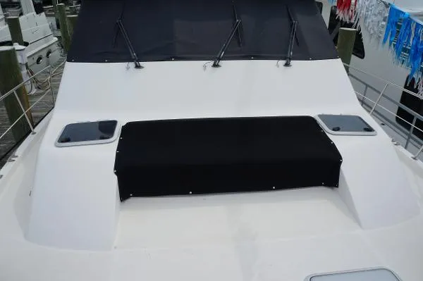 Slide: The Image of Bayliner 4788 Pilothouse Motor Yacht 1997 - 7