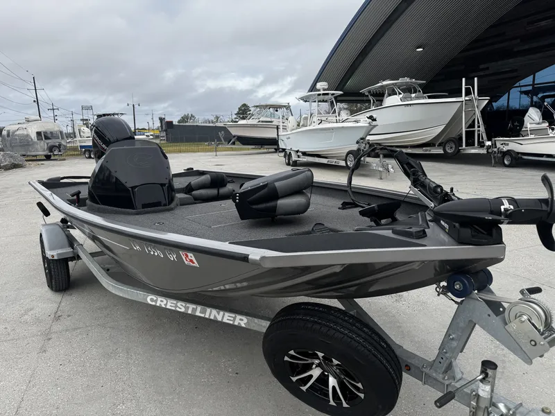 Slide: The Image of Crestliner XF 179 2022 - 13