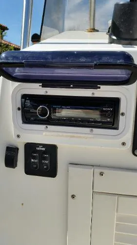 Slide: The Image of Mako 192 CC Yamaha 4 stroke 1995 - 6