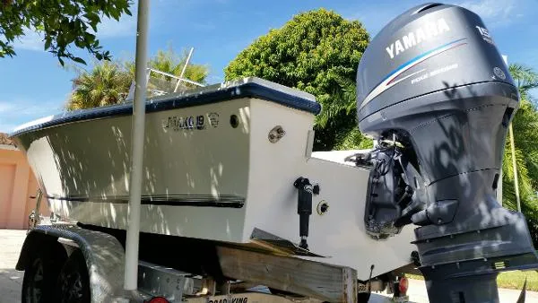 Slide: The Image of Mako 192 CC Yamaha 4 stroke 1995 - 9