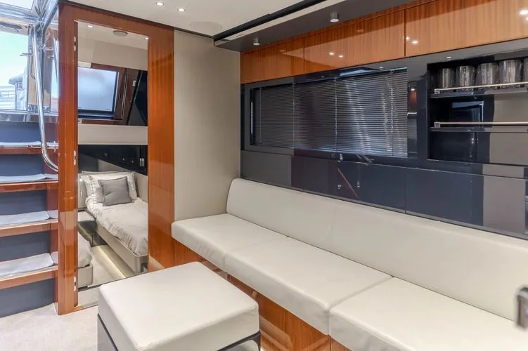 Slide: The Image of 2021 Riva Dolceriva - Image 23 - 23