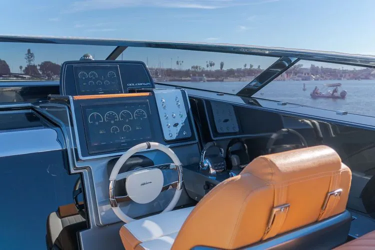 Slide: The Image of 2021 Riva Dolceriva - Image 18 - 18