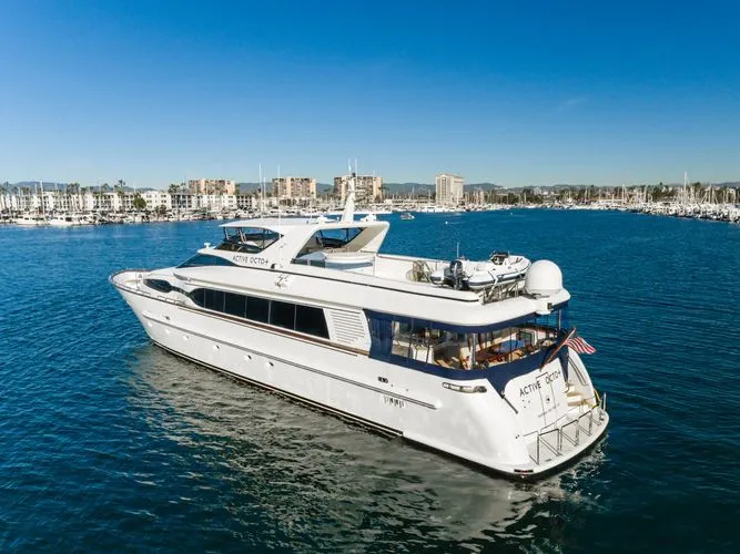 Slide: The Image of 2002 Destiny 104 Raised Pilothouse - Image 10 - 10