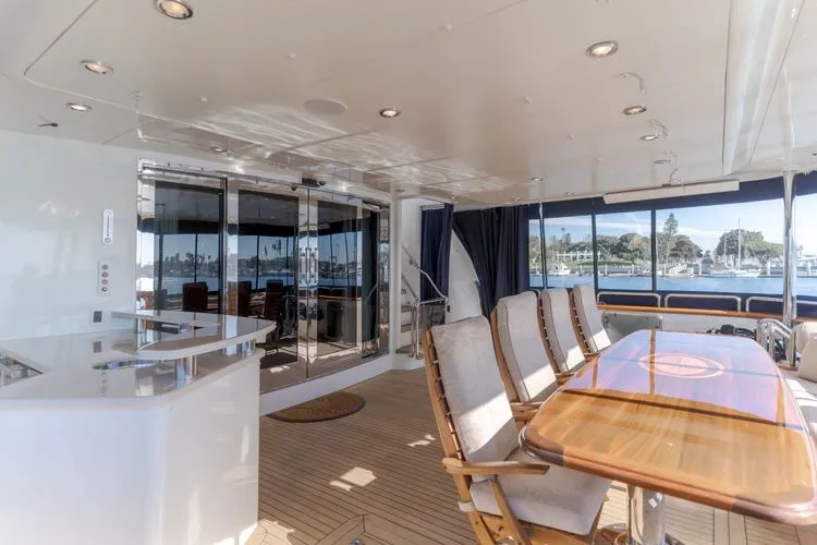 Slide: The Image of 2002 Destiny 104 Raised Pilothouse - Image 15 - 15