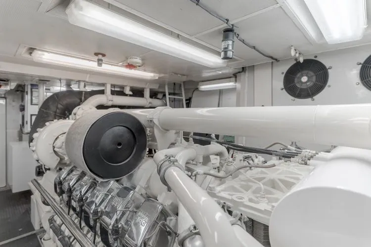 Slide: The Image of 2002 Destiny 104 Raised Pilothouse - Image 68 - 68