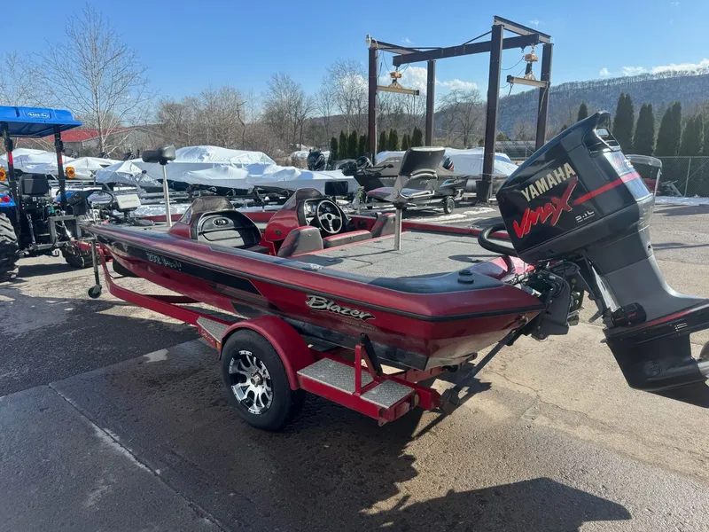 Slide: The Image of Blazer 202 Pro-V 2002 - 18