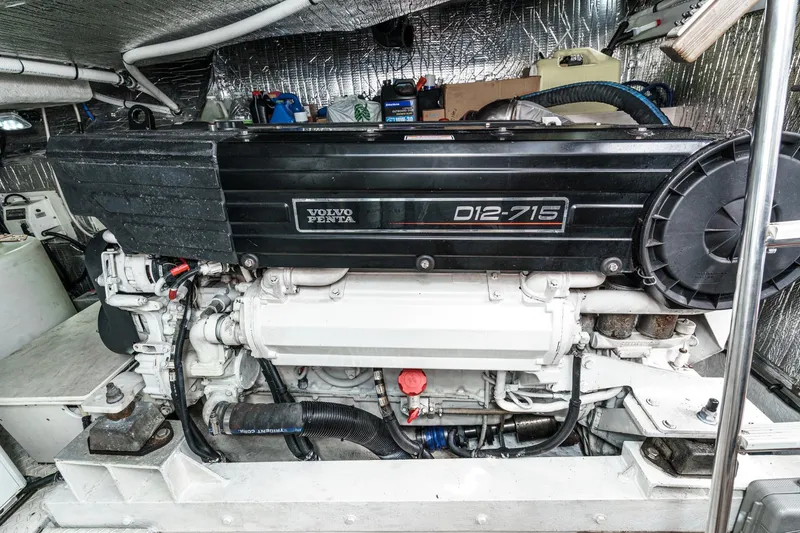 Slide: The Image of Engine room of 2004 Cruisers Yachts 540 Express with Volvo Penta D12-715 engine. - 60