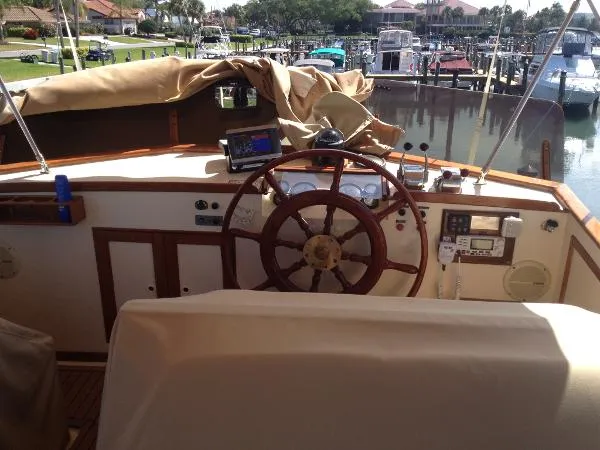 Slide: The Image of Island Gypsy K&H Double Cabin Trawler 1981 - 6