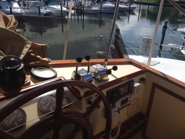 Slide: The Image of Island Gypsy K&H Double Cabin Trawler 1981 - 9