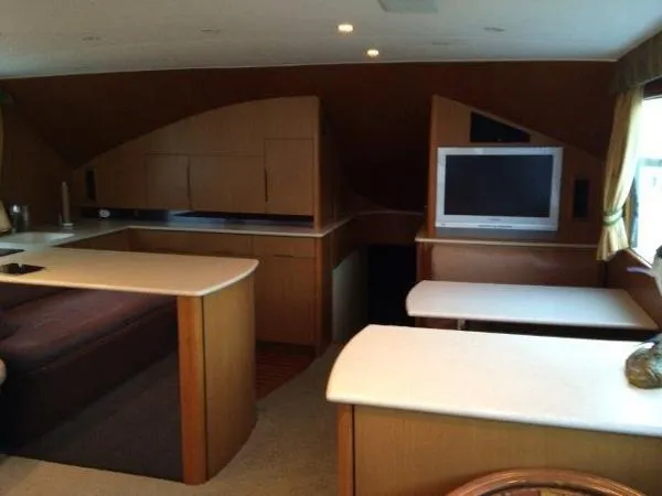 Slide: The Image of Sea Island Custom Carolina 58 Convertible 2002 - 7