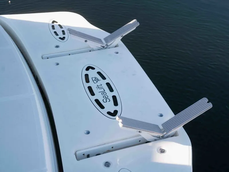 Slide: The Image of Sea Ray 380 Sundancer 2008 - 10