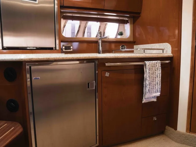 Slide: The Image of Sea Ray 380 Sundancer 2008 - 16