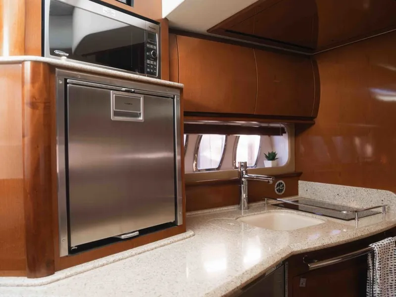 Slide: The Image of Sea Ray 380 Sundancer 2008 - 17