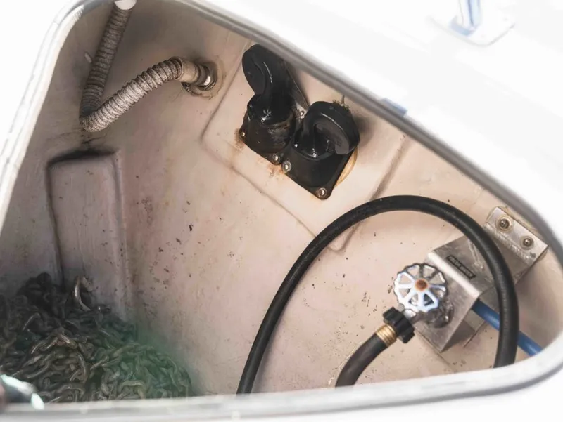 Slide: The Image of Sea Ray 380 Sundancer 2008 - 68