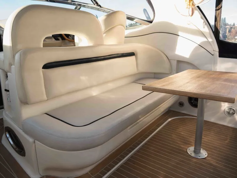 Slide: The Image of Sea Ray 360 Sundancer 2004 - 11