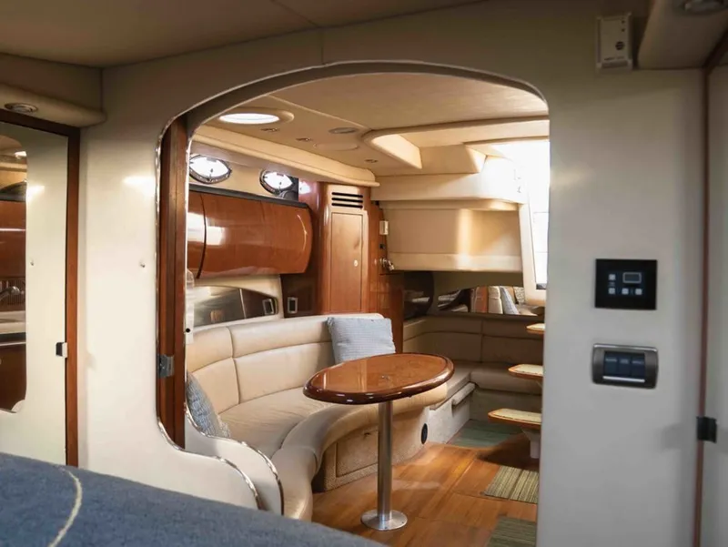 Slide: The Image of Sea Ray 360 Sundancer 2004 - 16