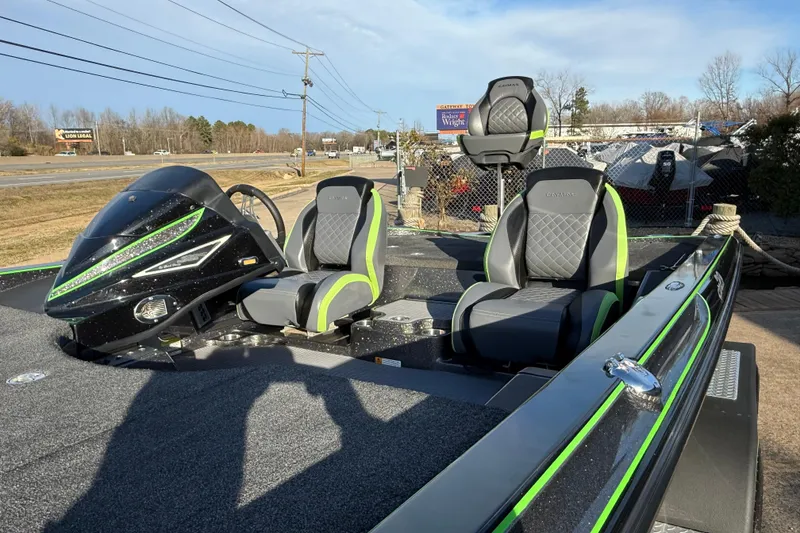 Slide: The Image of 2021 Caymas CX 21 boat with sleek design and comfortable seating on display. - 10