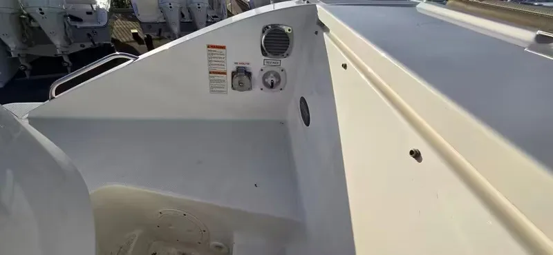 Slide: The Image of Pursuit DC 325 Dual Console 2019 - 5