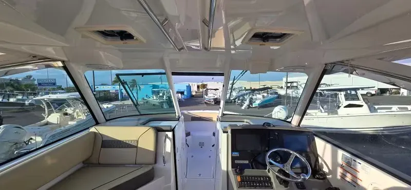 Slide: The Image of Pursuit DC 325 Dual Console 2019 - 9