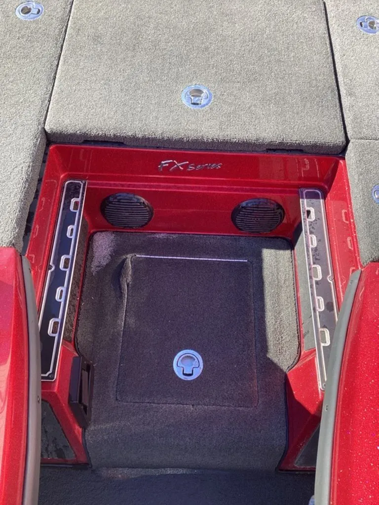 Slide: The Image of Skeeter FX21 2018 - 34