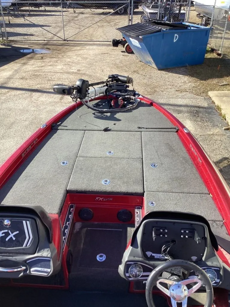 Slide: The Image of Skeeter FX21 2018 - 44