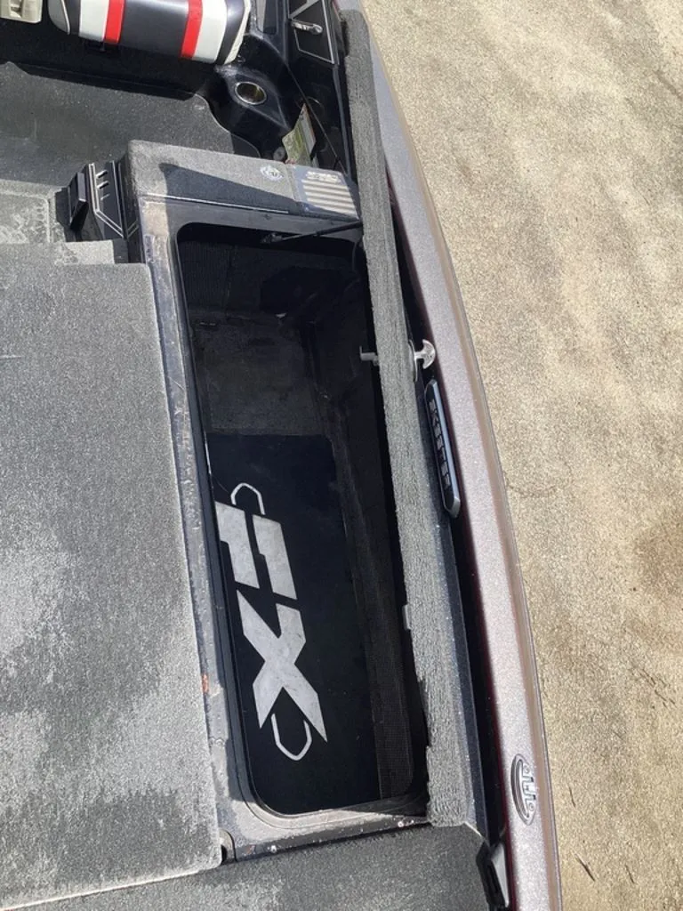 Slide: The Image of Skeeter FX21 2018 - 52