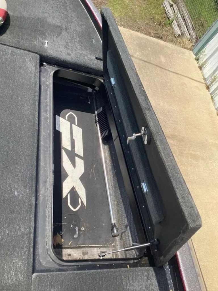 Slide: The Image of Skeeter FX21 2018 - 55