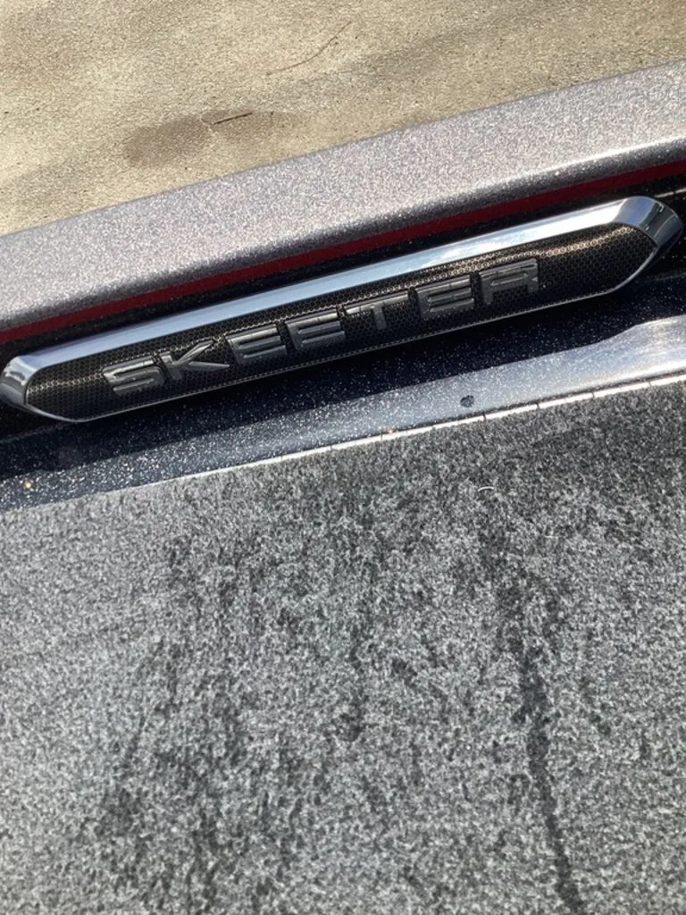 Slide: The Image of Skeeter FX21 2018 - 58