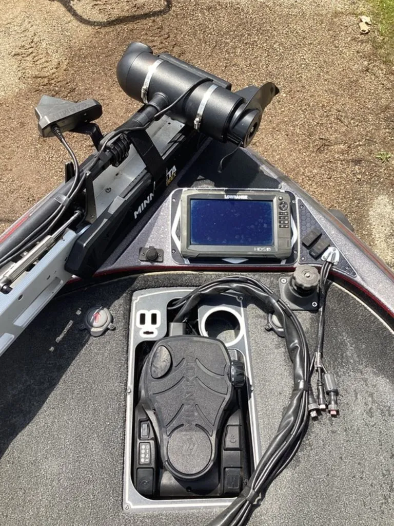 Slide: The Image of Skeeter FX21 2018 - 61