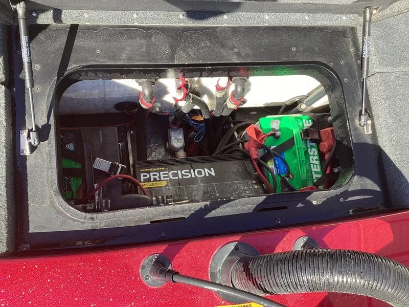 Slide: The Image of Skeeter ZX250 2019 - 18