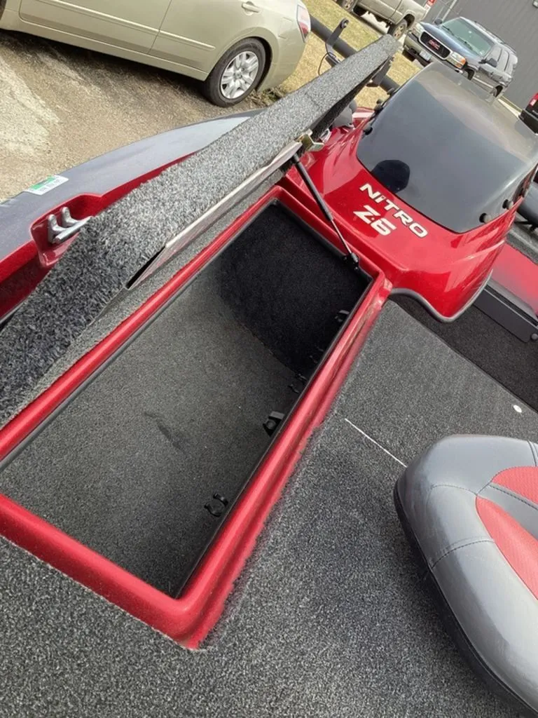 Slide: The Image of Nitro Z-6 2008 - 16