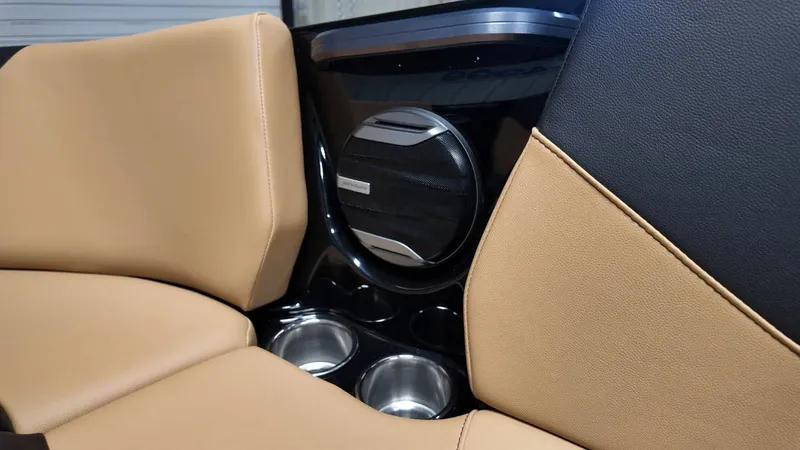 Slide: The Image of MasterCraft NXT23 2026 - 15