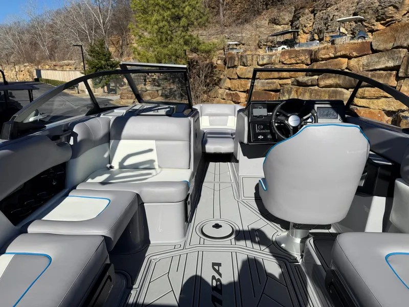 Slide: The Image of Moomba Craz 2026 - 25