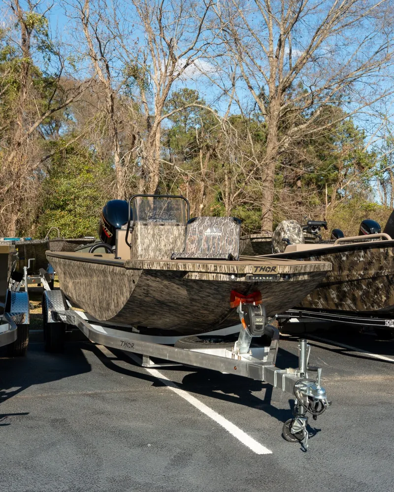 The Image of Thor LAKE HAMMER 1900 CC 2026 - 1